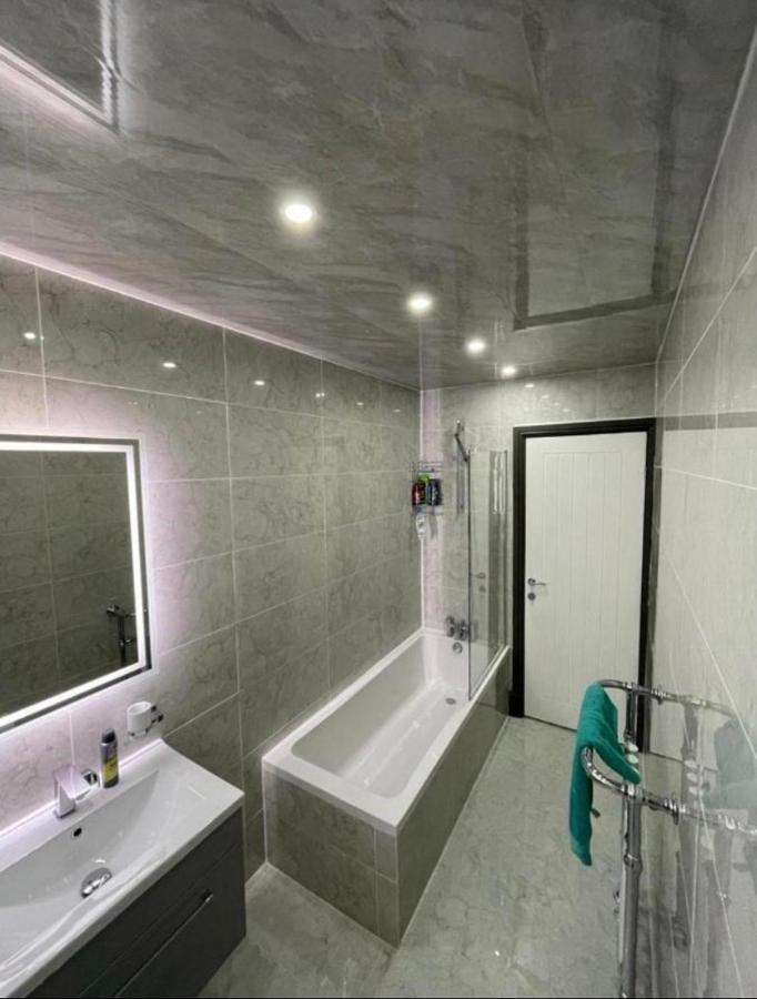 Entire 5 Star Luxury Whalley House Wifi Tv Luxury Burnley Exterior photo